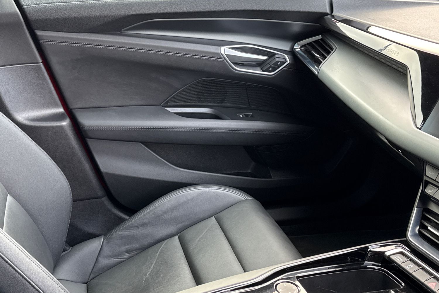 Used Audi e-tron GT 2022 for sale - 77138842: Photo 20