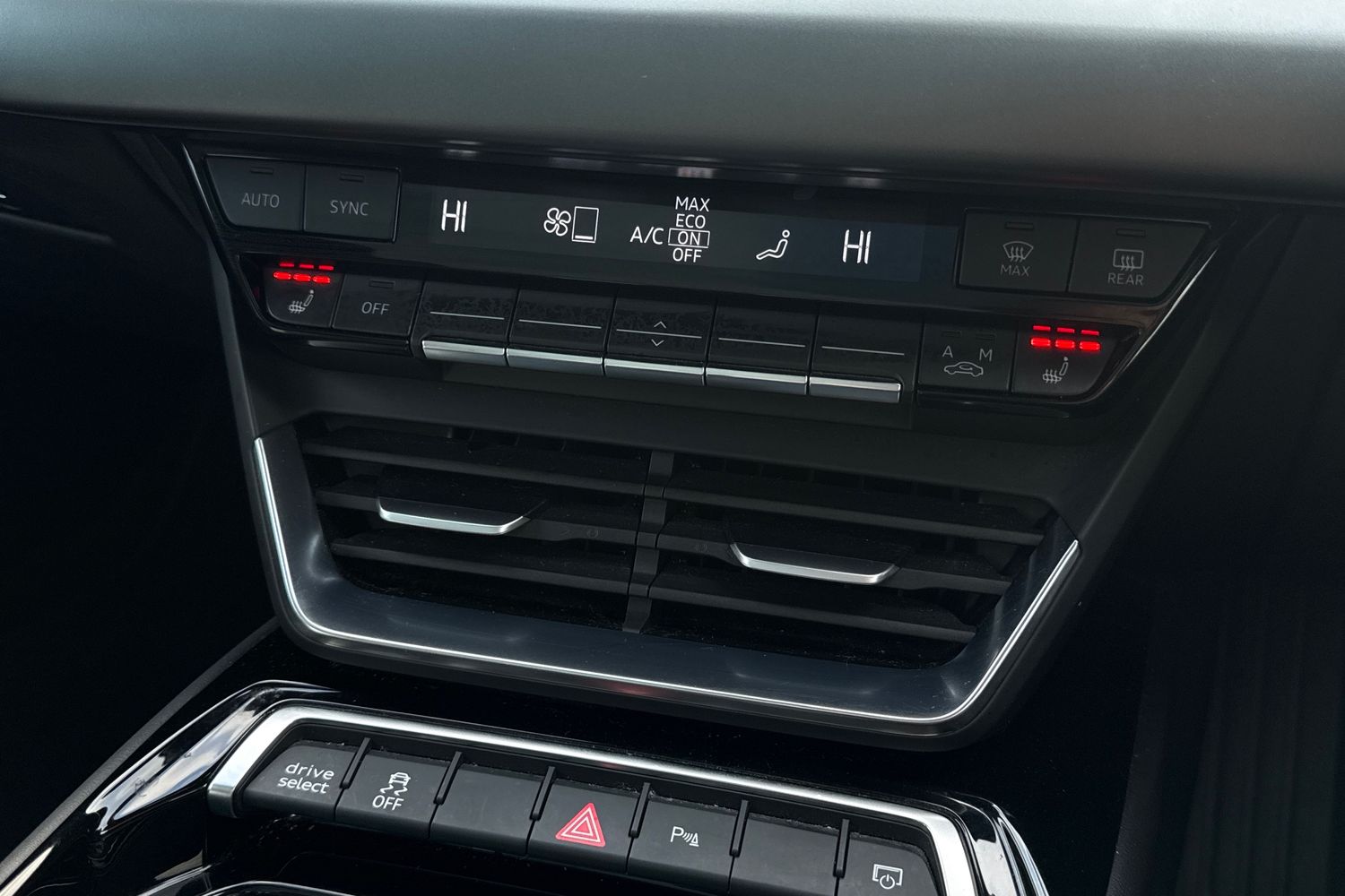 Used Audi e-tron GT 2022 for sale - 77138842: Photo 22