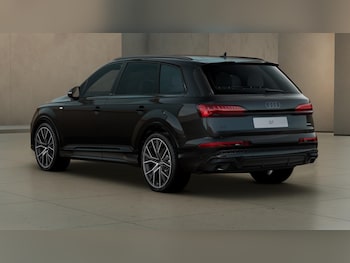 Used Audi Q7 2025 for sale - 76758374: Photo