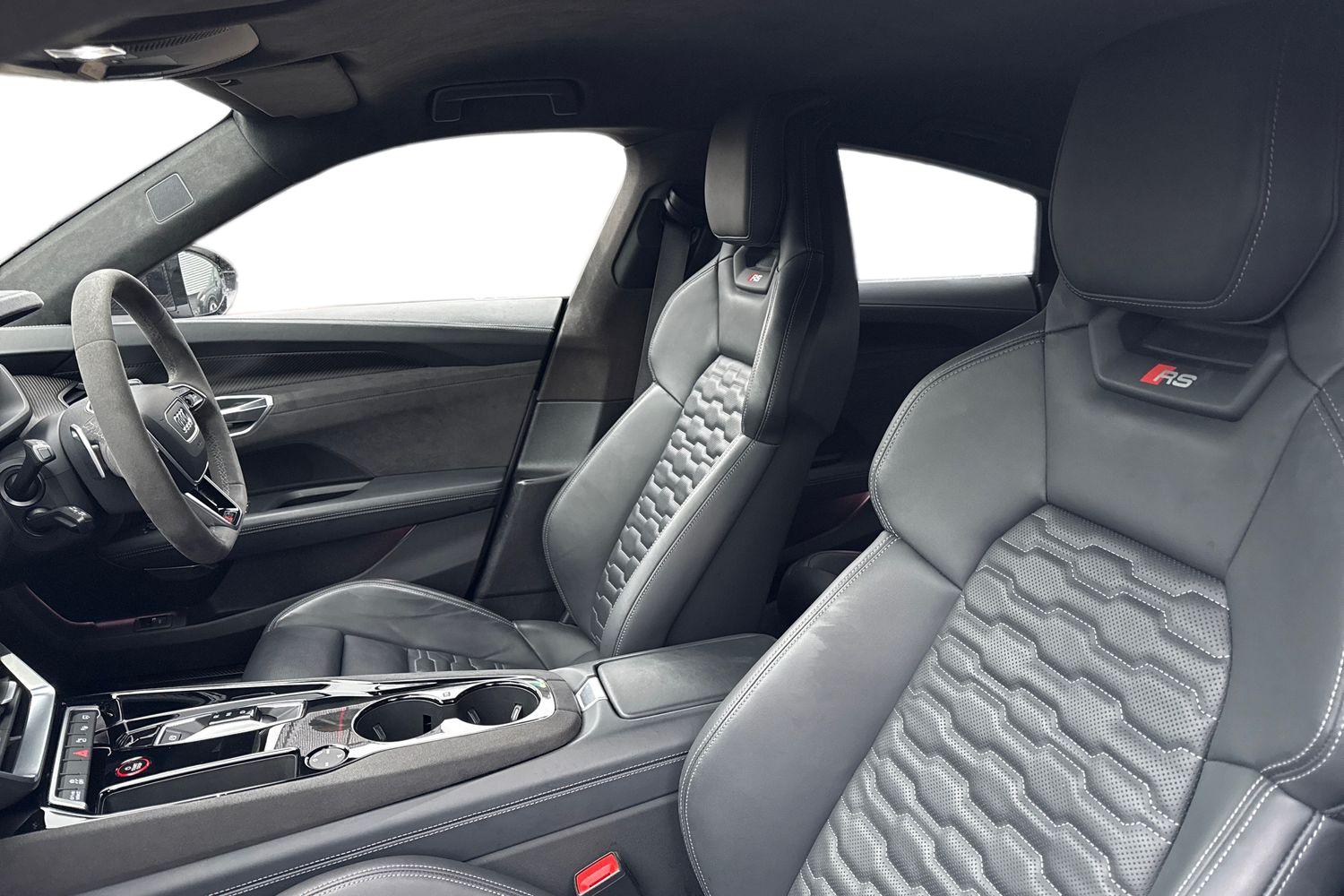 Used Audi RS e-tron GT 2023 for sale - 77368396: Photo 16