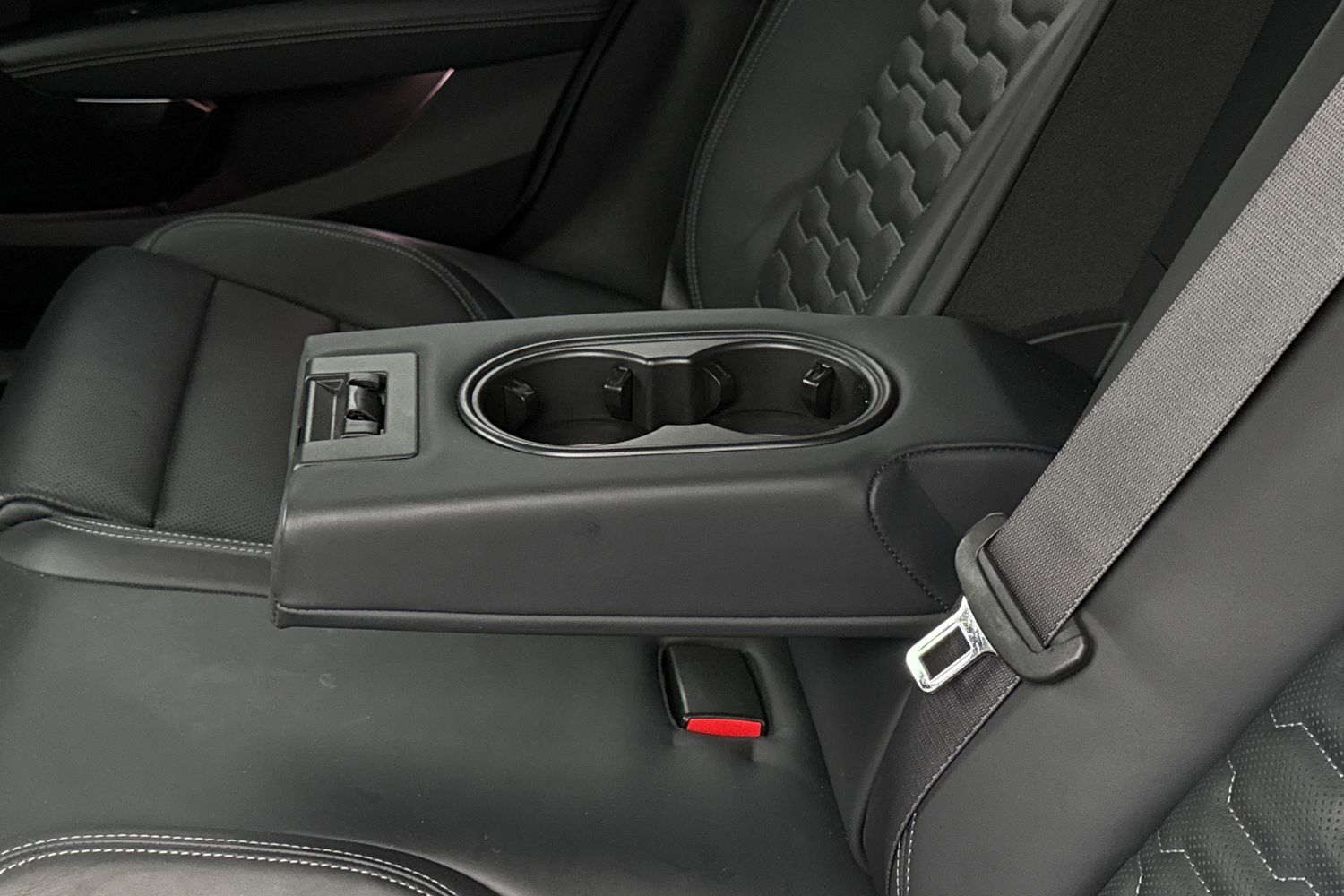 Used Audi RS e-tron GT 2023 for sale - 77368396: Photo 45