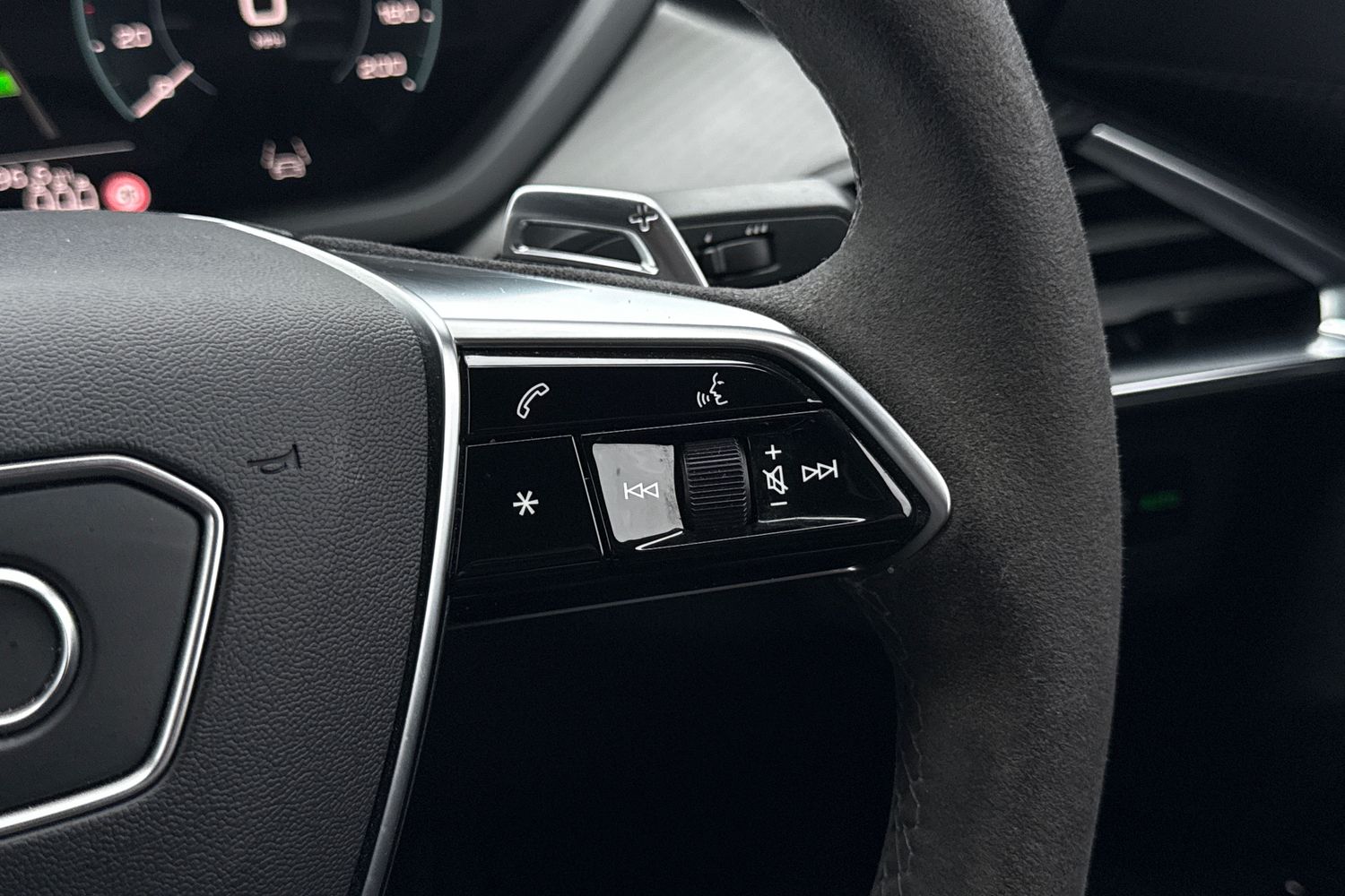 Used Audi RS e-tron GT 2023 for sale - 77368396: Photo 58