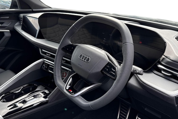 Used Audi SQ5 2025 for sale - 74688611: Photo 13