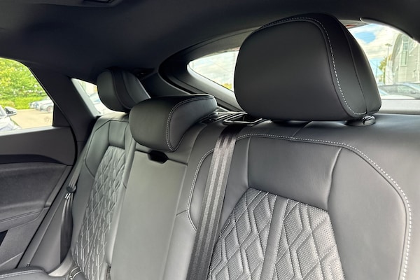 Used Audi SQ5 2025 for sale - 74688611: Photo 18
