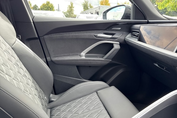 Used Audi SQ5 2025 for sale - 74688611: Photo 19