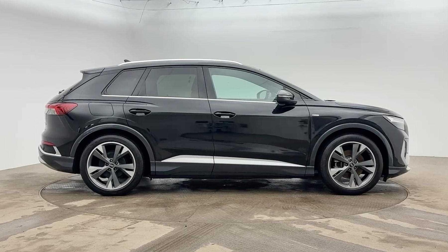 Used Audi Q4 e-tron 2021 for sale - 77733755: Photo 4