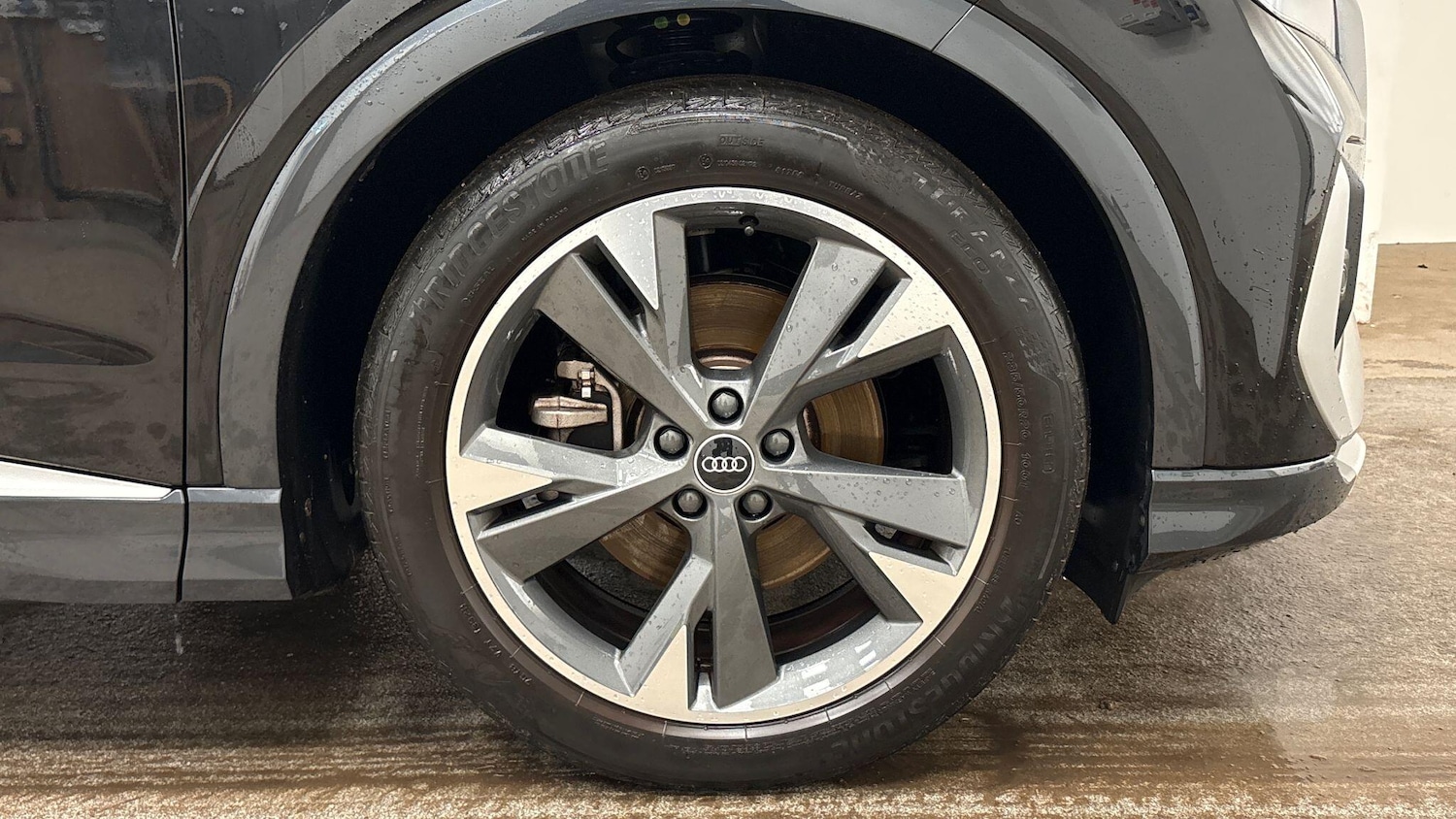 Used Audi Q4 e-tron 2021 for sale - 77733755: Photo 5