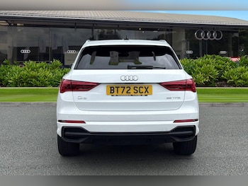 Used Audi Q3 2023 for sale - 75412073: Photo