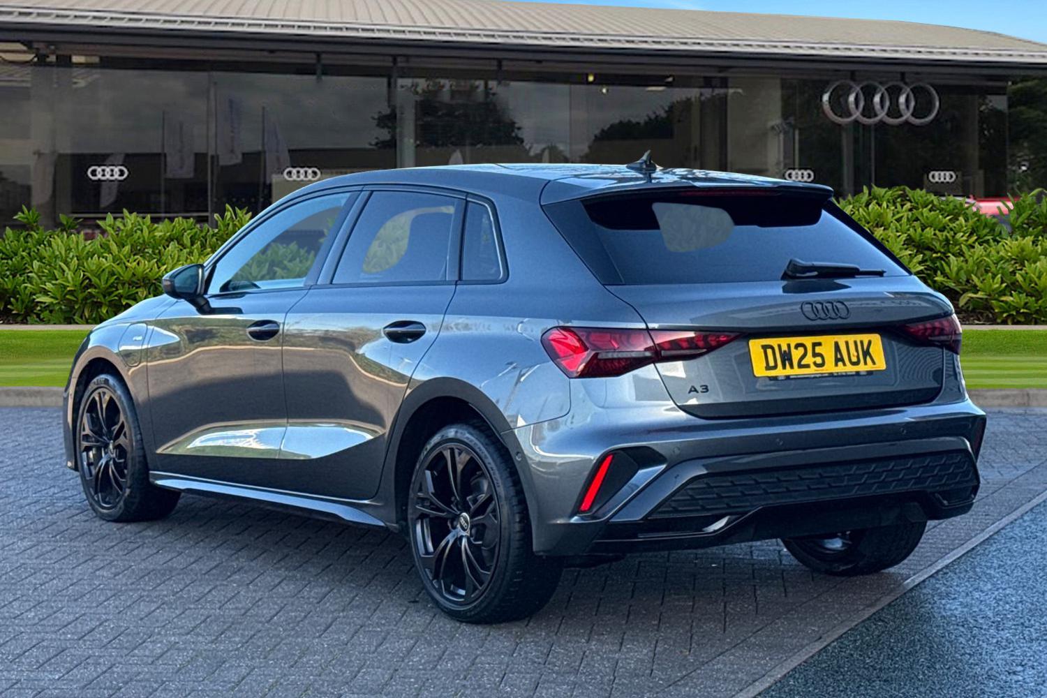 Used Audi A3 2025 for sale - 77382917: Photo 2