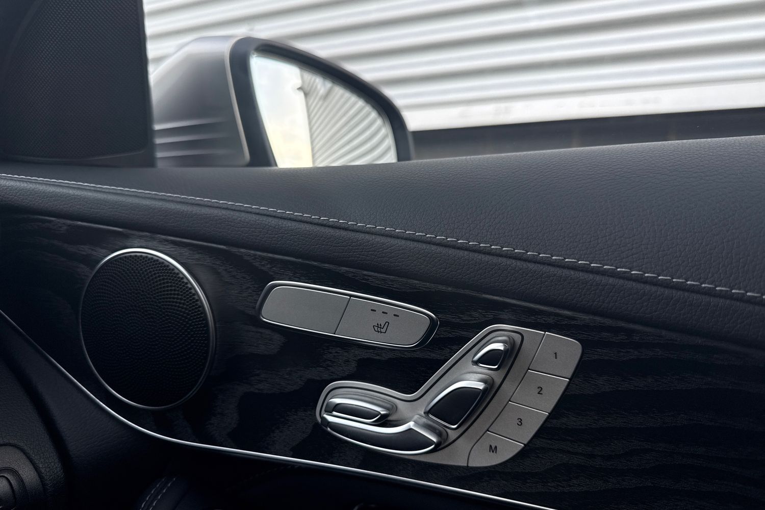 Used Mercedes-Benz GLC 2021 for sale - 77383341: Photo 21