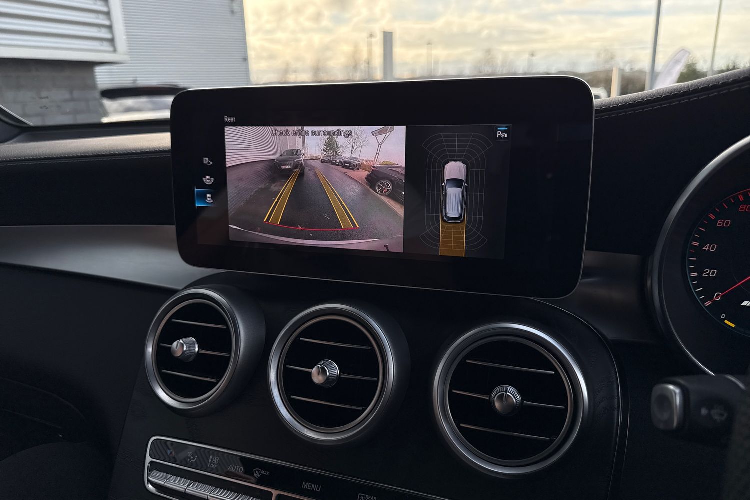 Used Mercedes-Benz GLC 2021 for sale - 77383341: Photo 40