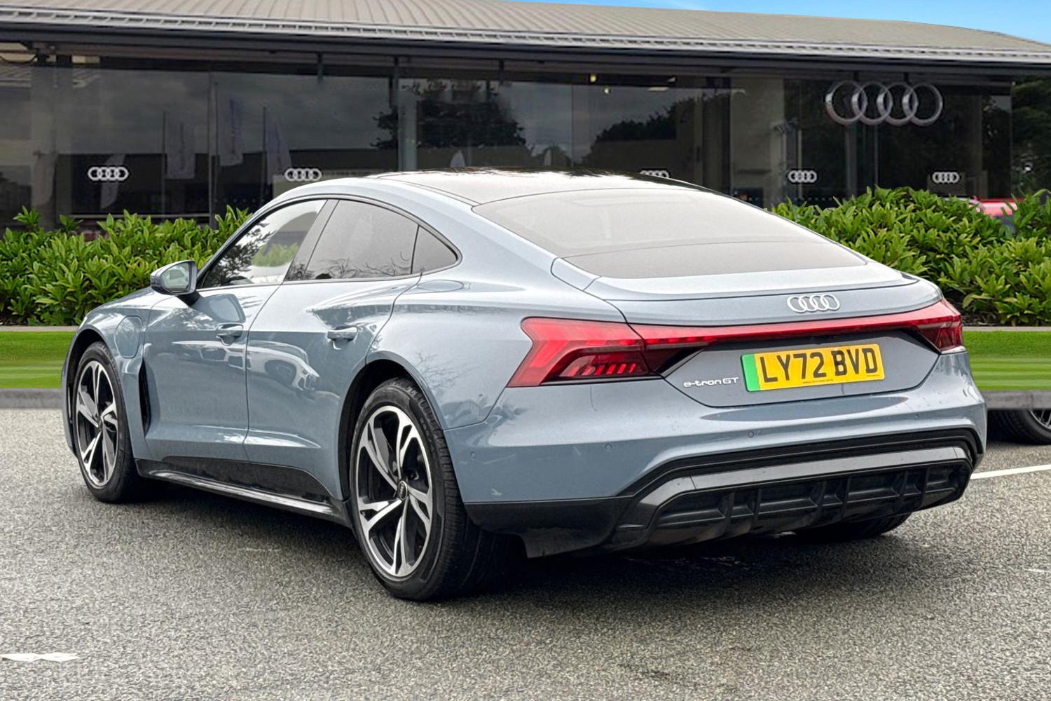 Used Audi e-tron GT 2022 for sale - 77374274: Photo 2