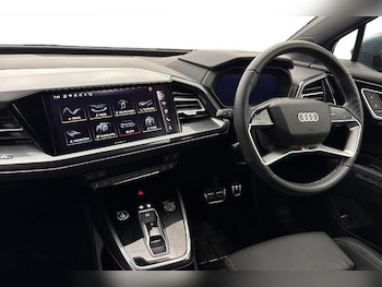 Used Audi Q4 e-tron 2025 for sale - 78554676: Photo