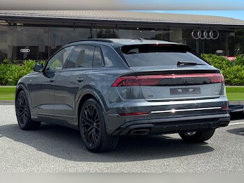 Used Audi Q8 2025 for sale - 75786381: Photo