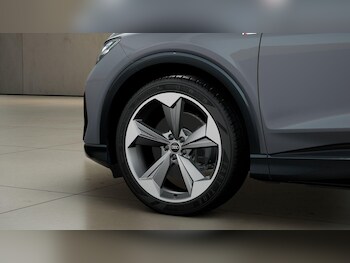 Used Audi Q4 e-tron 2026 for sale - 77211495: Photo