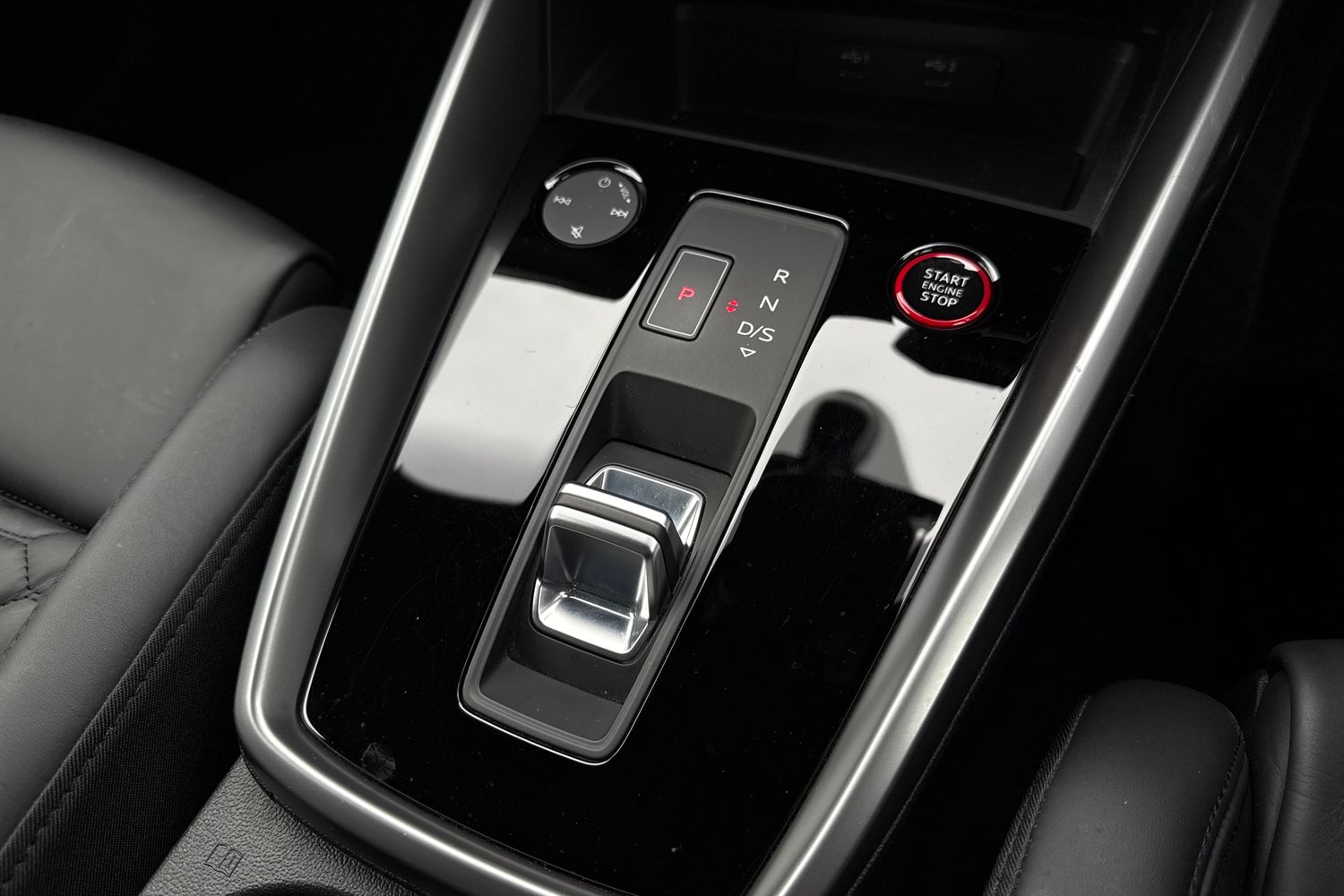 Used Audi RS3 2024 for sale - 77642100: Photo 23