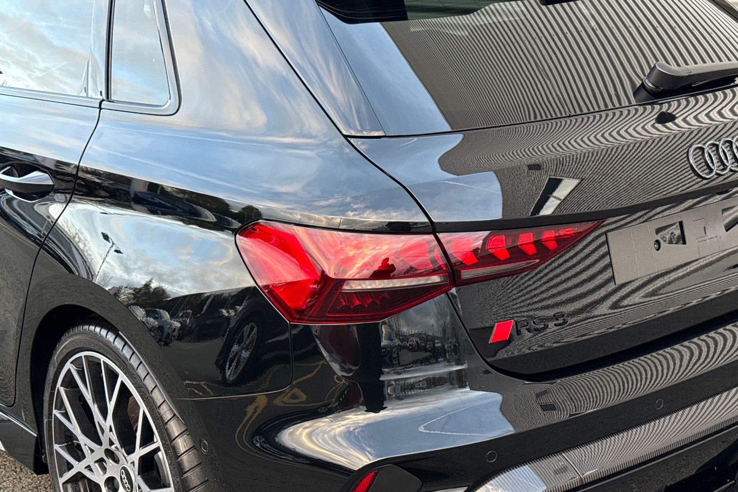 Used Audi RS3 2025 for sale - 76732519: Photo 15