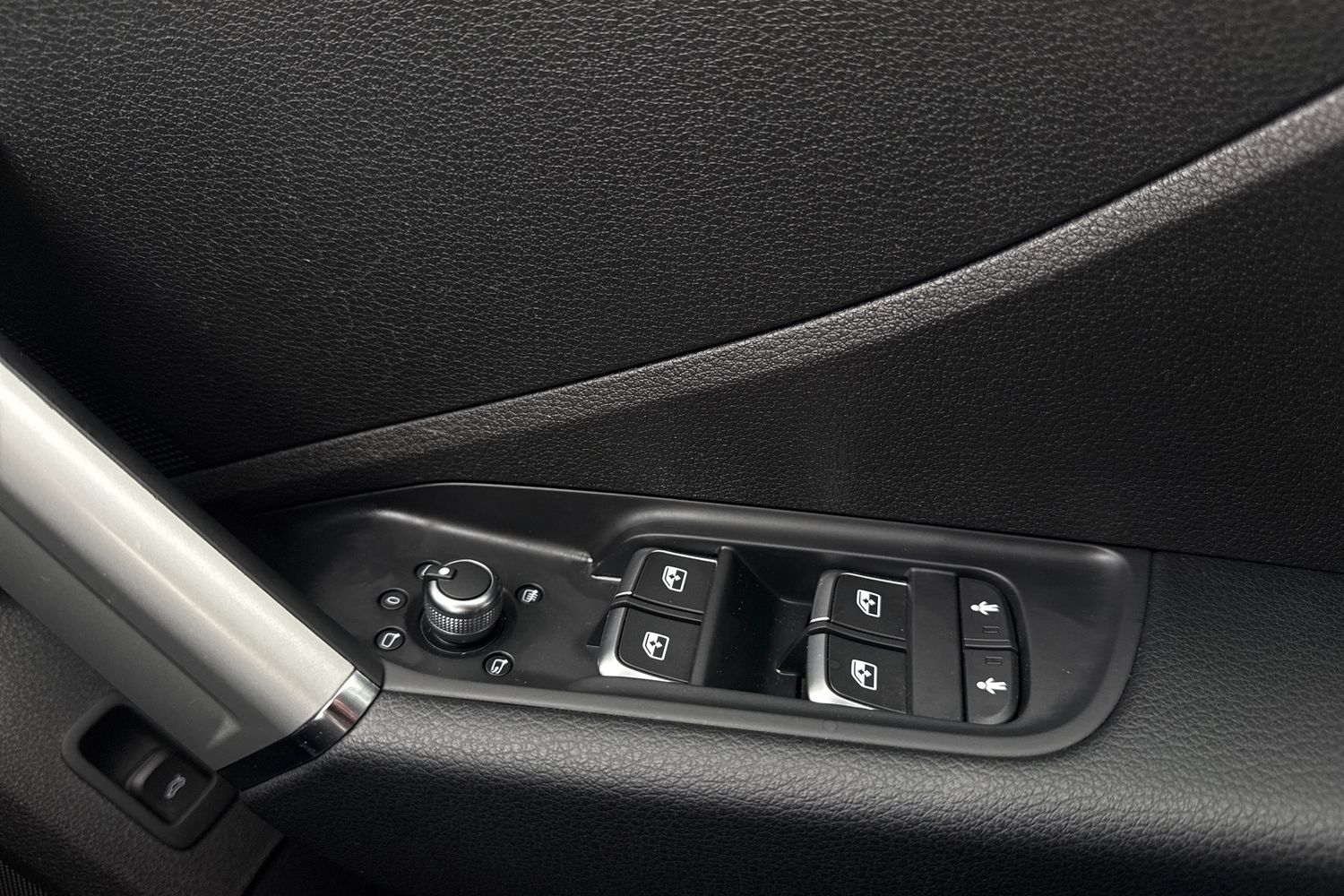 Used Audi Q2 2023 for sale - 77805321: Photo 45