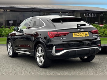 Used Audi Q3 2023 for sale - 76119816: Photo 2