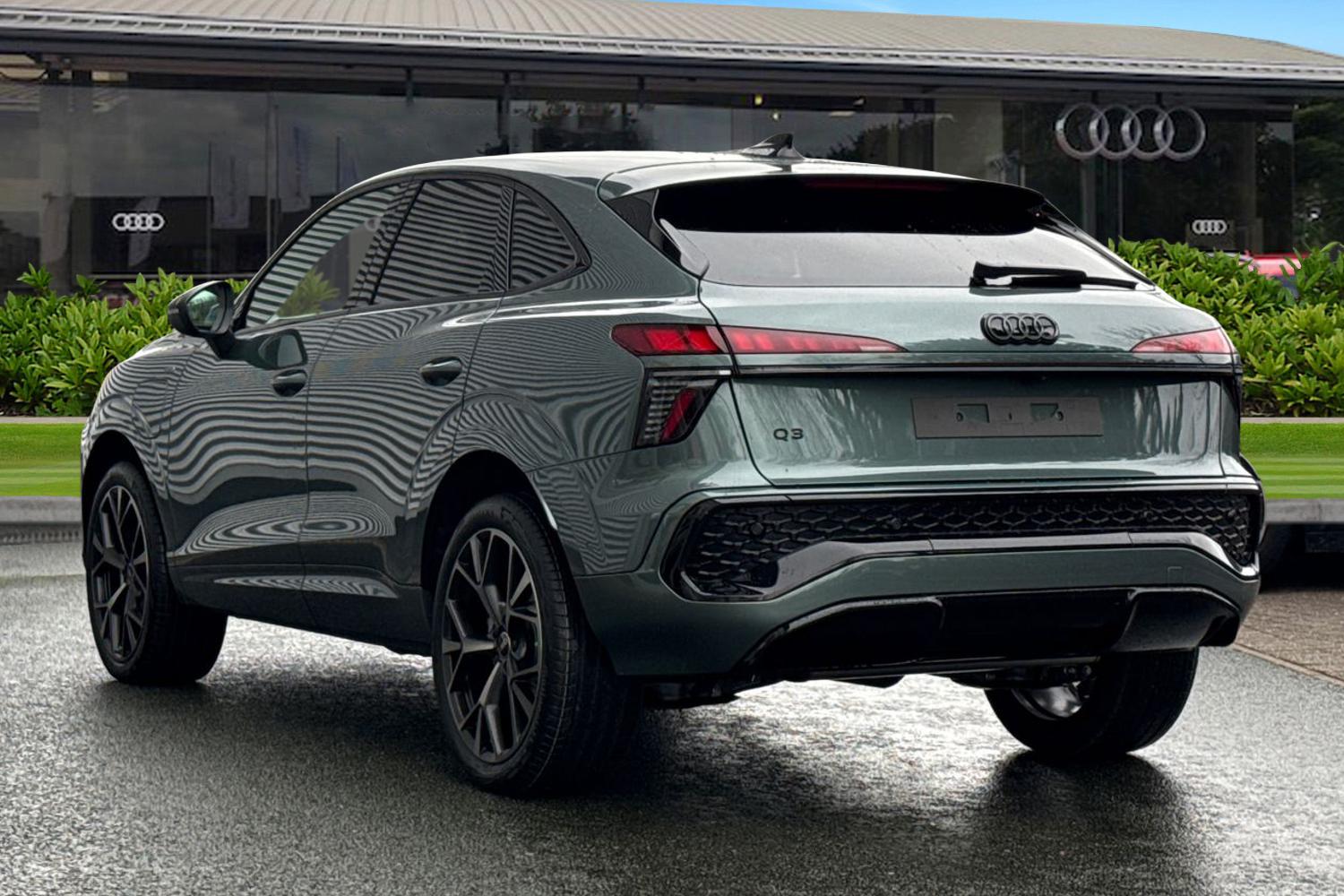 Used Audi Q3 2026 for sale - 77368411: Photo 2