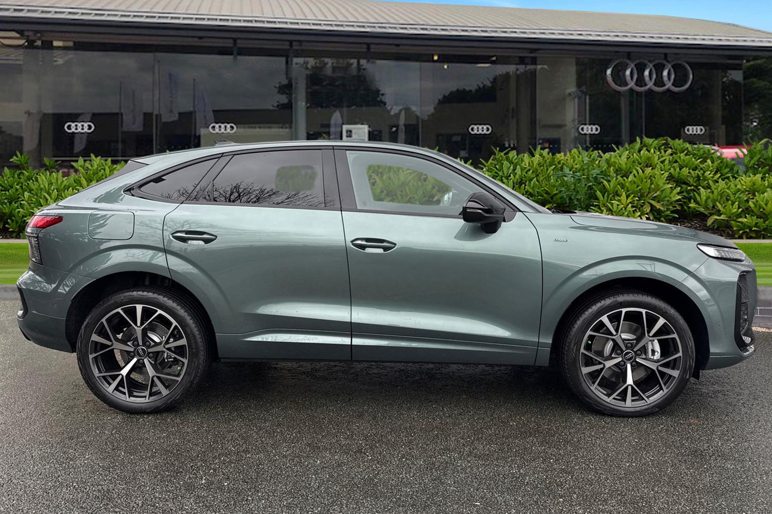 Used Audi Q3 2026 for sale - 77368411: Photo 3