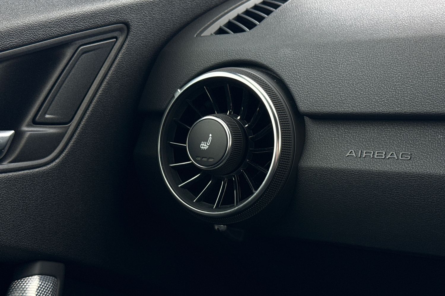 Used Audi TT 2023 for sale - 76401689: Photo 38