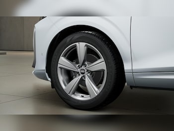 Used Audi Q3 2026 for sale - 77981840: Photo