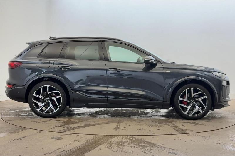 Used Audi Q6 e-tron 2025 for sale - 76128491: Photo 4
