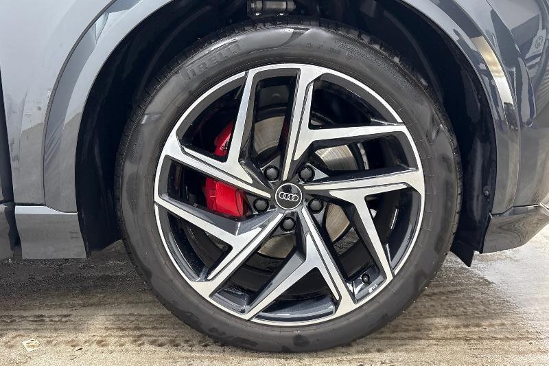 Used Audi Q6 e-tron 2025 for sale - 76128491: Photo 6