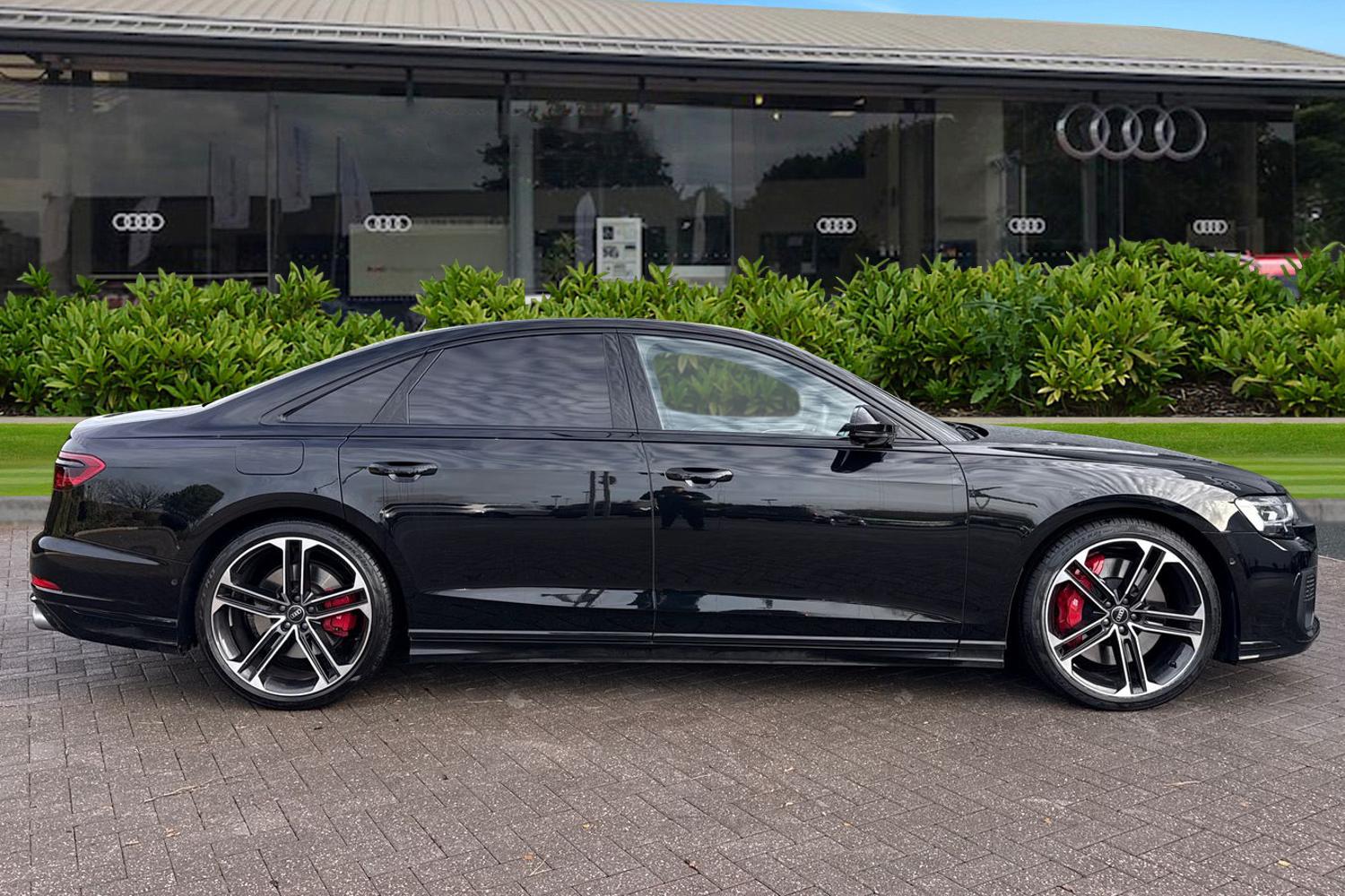 Used Audi S8 2023 for sale - 76863269: Photo 3