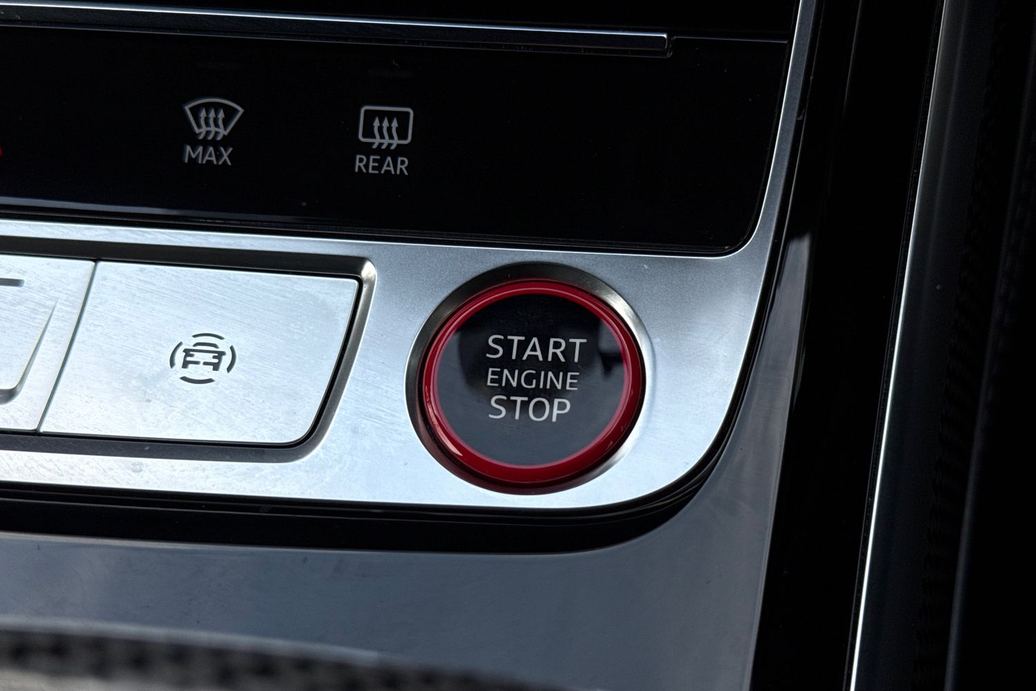 Used Audi S8 2023 for sale - 76863269: Photo 51