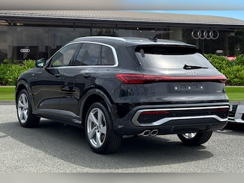 Used Audi Q5 2025 for sale - 75785784: Photo