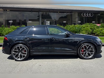 Used Audi RS Q8 2025 for sale - 75785796: Photo