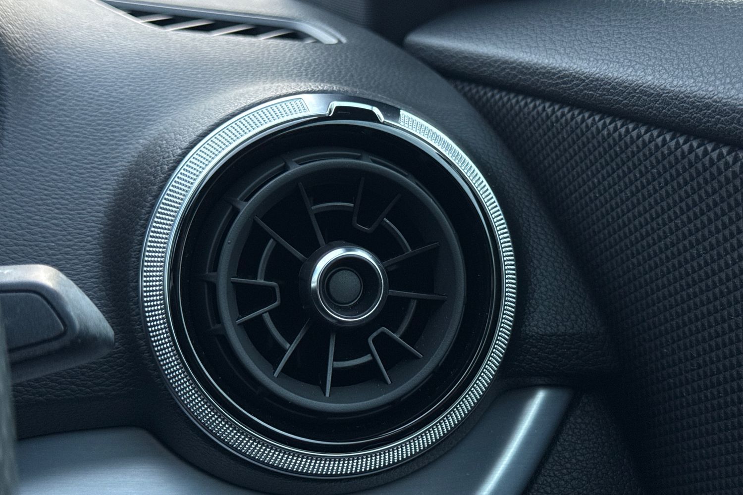 Used Audi Q2 2022 for sale - 77313036: Photo 56