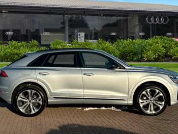 Used Audi Q8 2024 for sale - 74143049: Photo