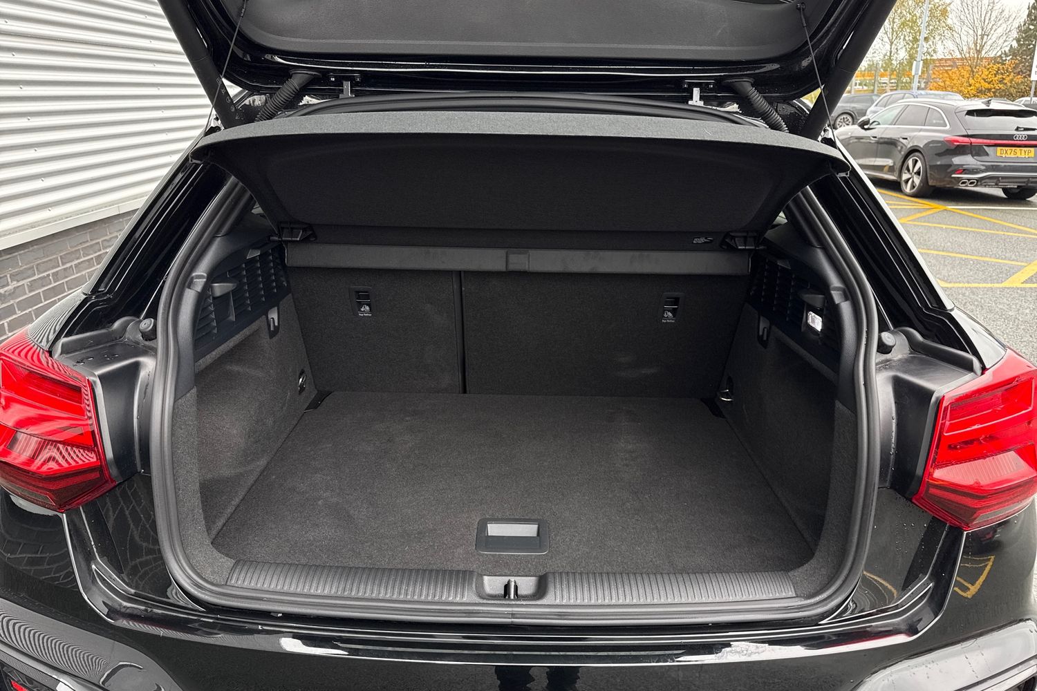 Used Audi Q2 2025 for sale - 76535280: Photo 10