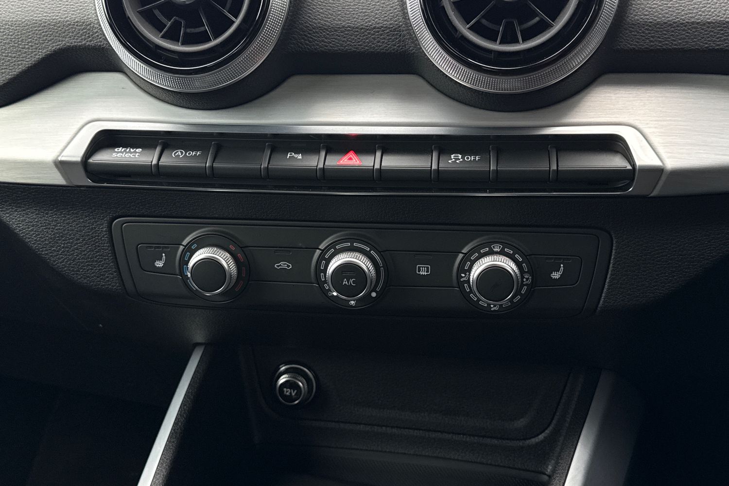 Used Audi Q2 2025 for sale - 76535280: Photo 19