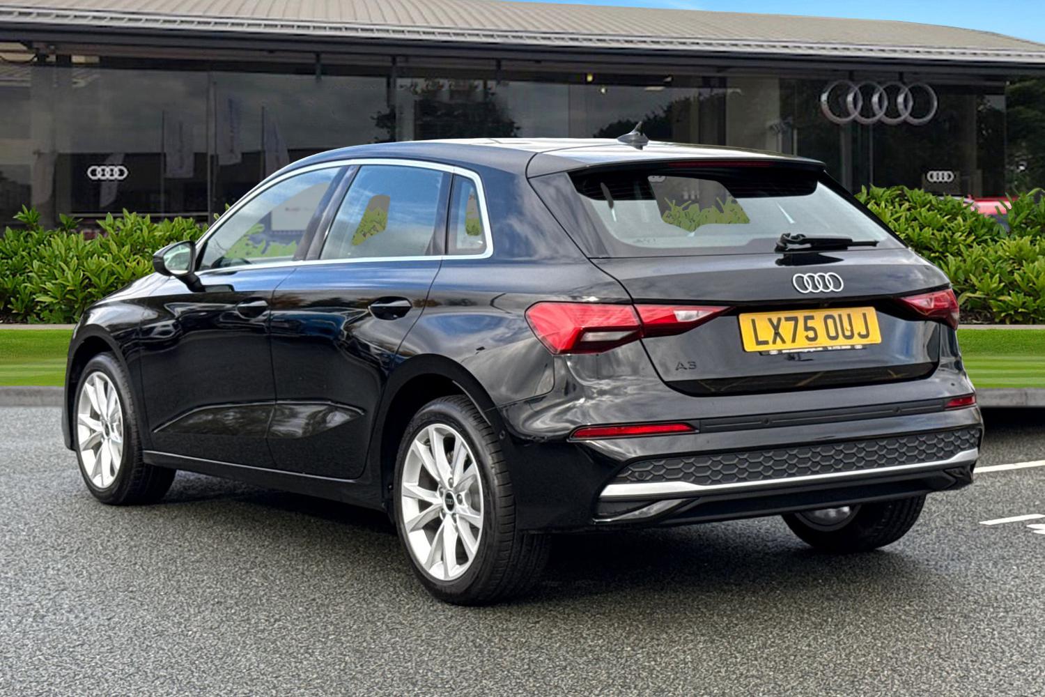 Used Audi A3 2025 for sale - 76351933: Photo 2