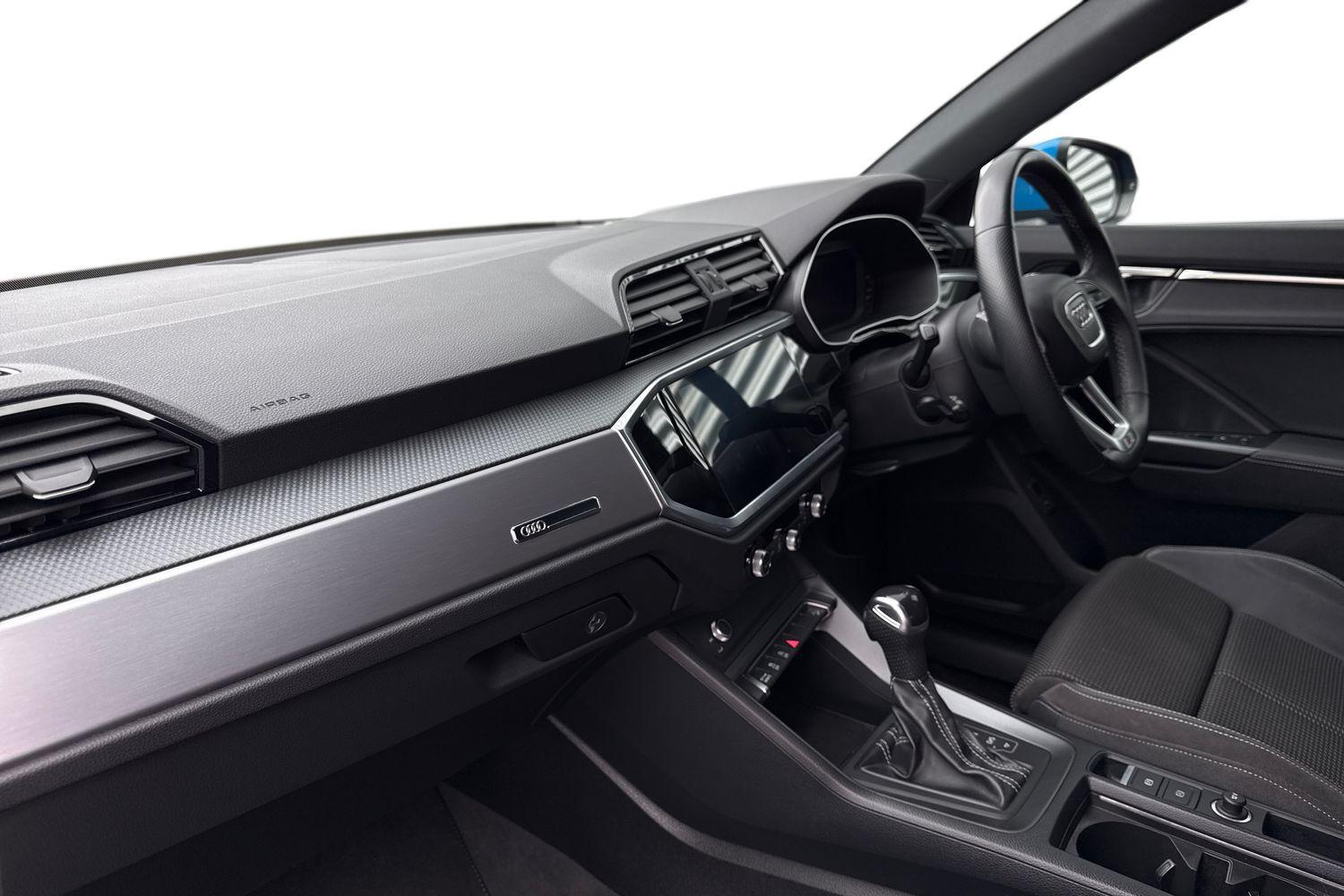 Used Audi Q3 2022 for sale - 77608280: Photo 9