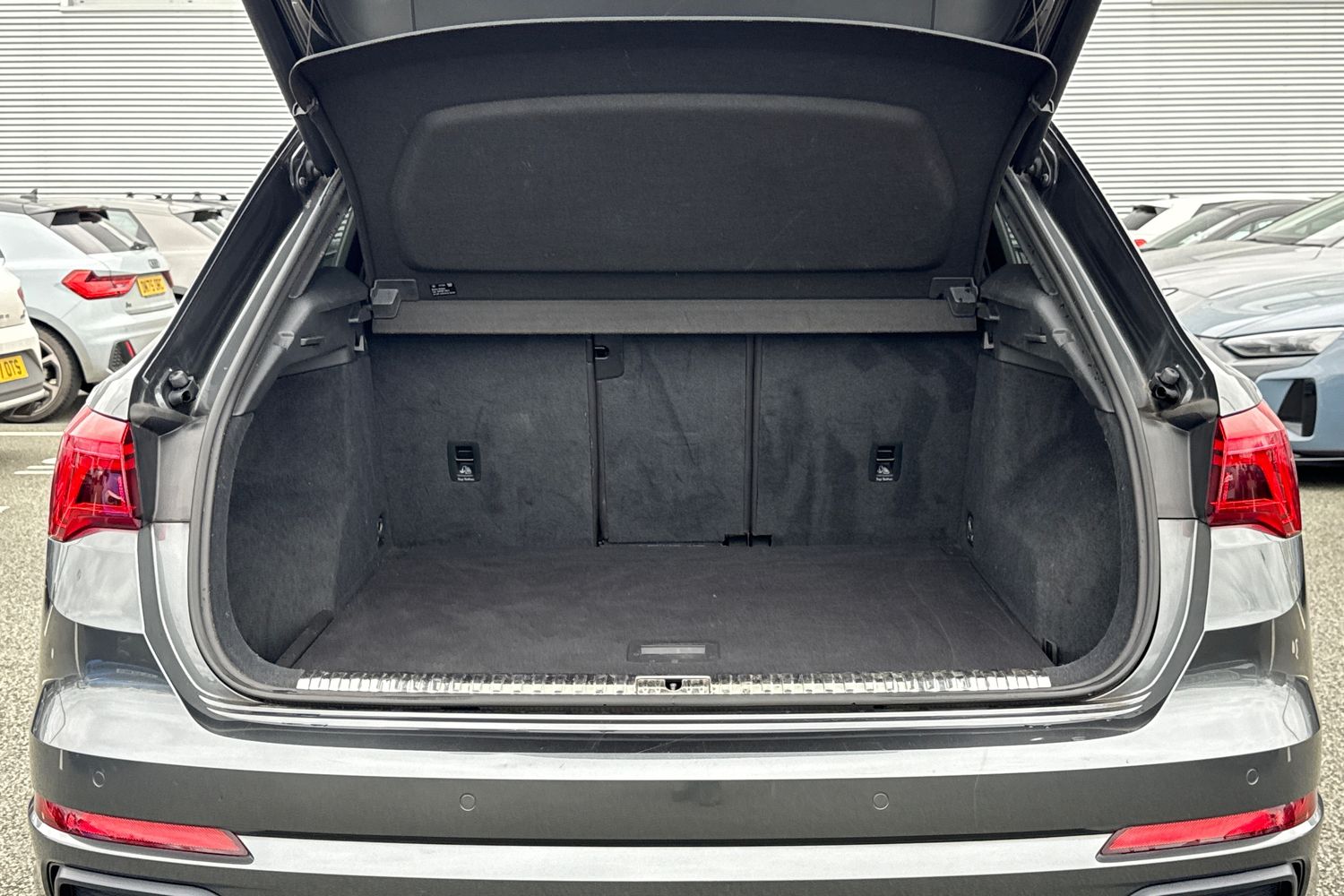 Used Audi Q3 2019 for sale - 78097833: Photo 7