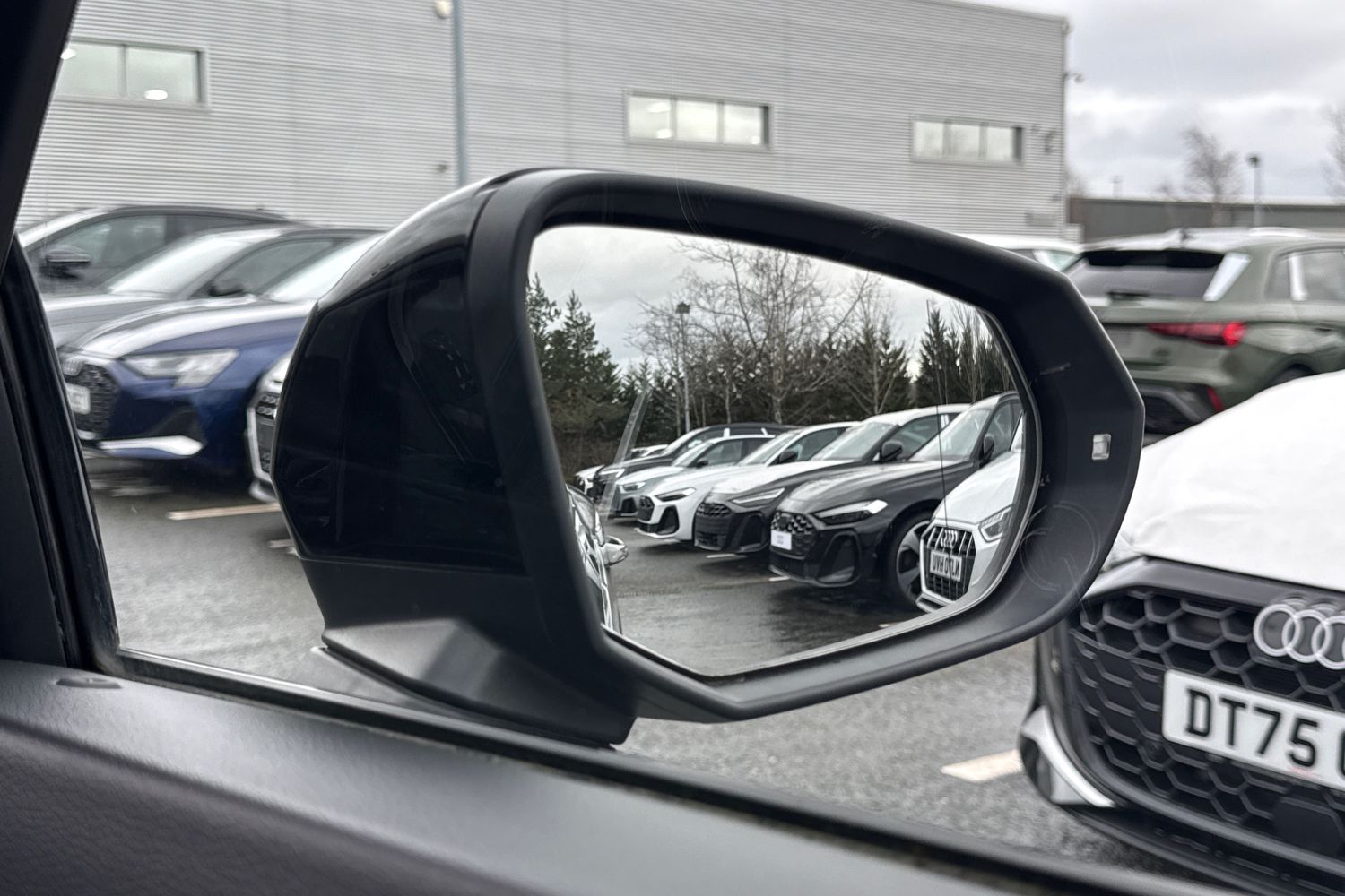 Used Audi Q3 2022 for sale - 77649424: Photo 61