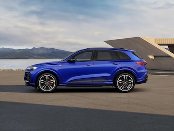 Used Audi Q5 2025 for sale - 76316633: Photo 2
