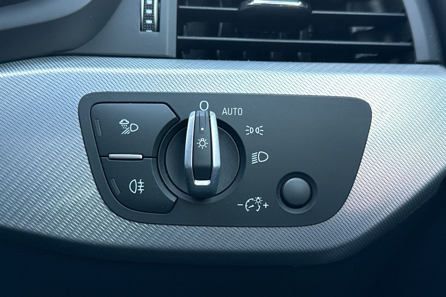 Used Audi A4 2022 for sale - 76718482: Photo 40