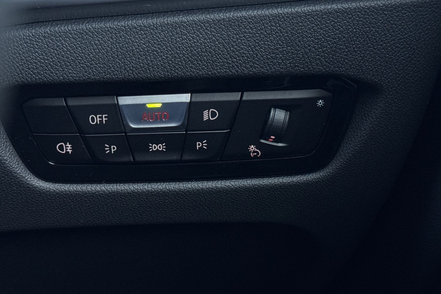 Used BMW 4 Series 2024 for sale - 77383072: Photo 46