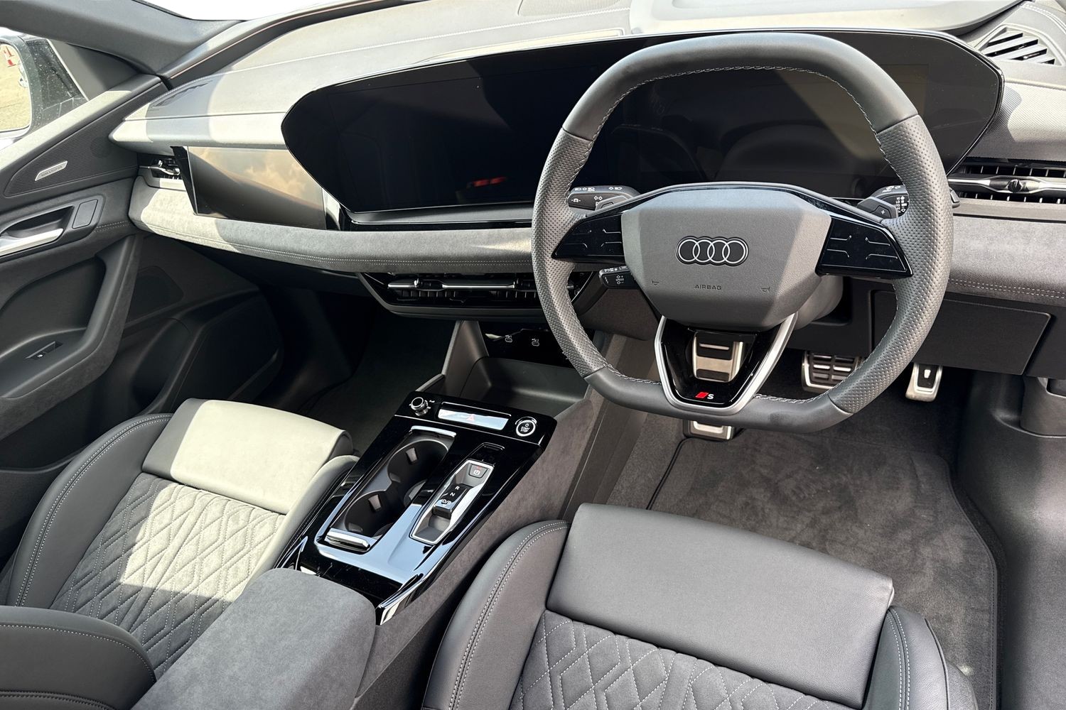 Used Audi Q6 e-tron 2025 for sale - 76535096: Photo 17