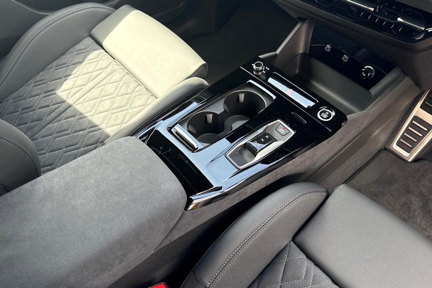 Used Audi Q6 e-tron 2025 for sale - 76535096: Photo 22