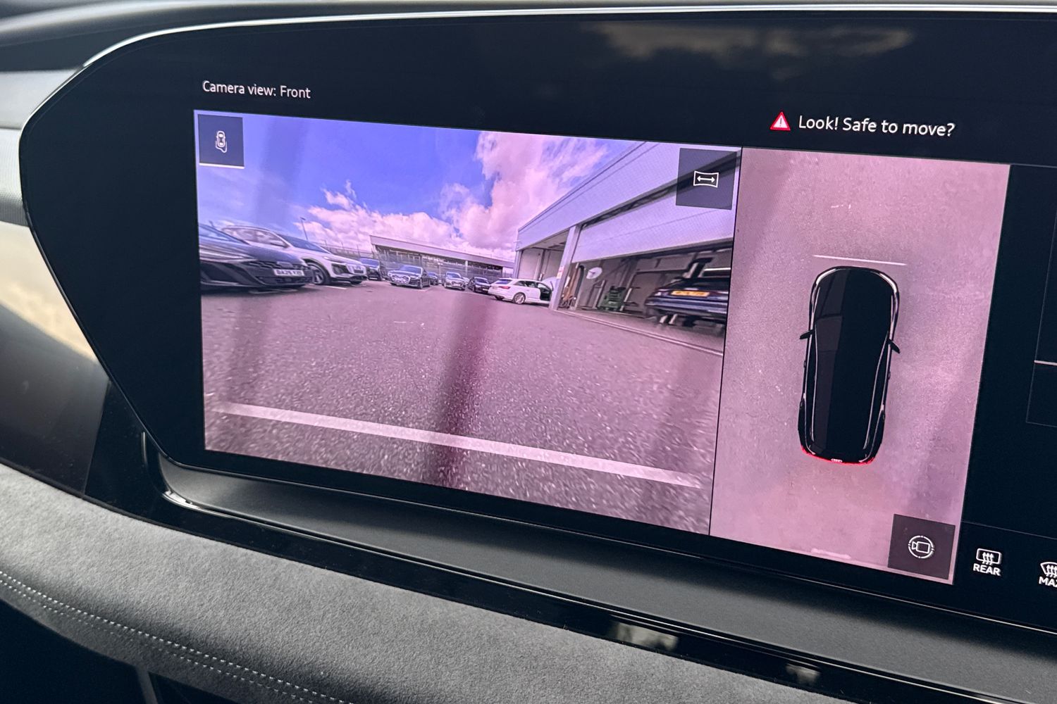 Used Audi Q6 e-tron 2025 for sale - 76535096: Photo 46