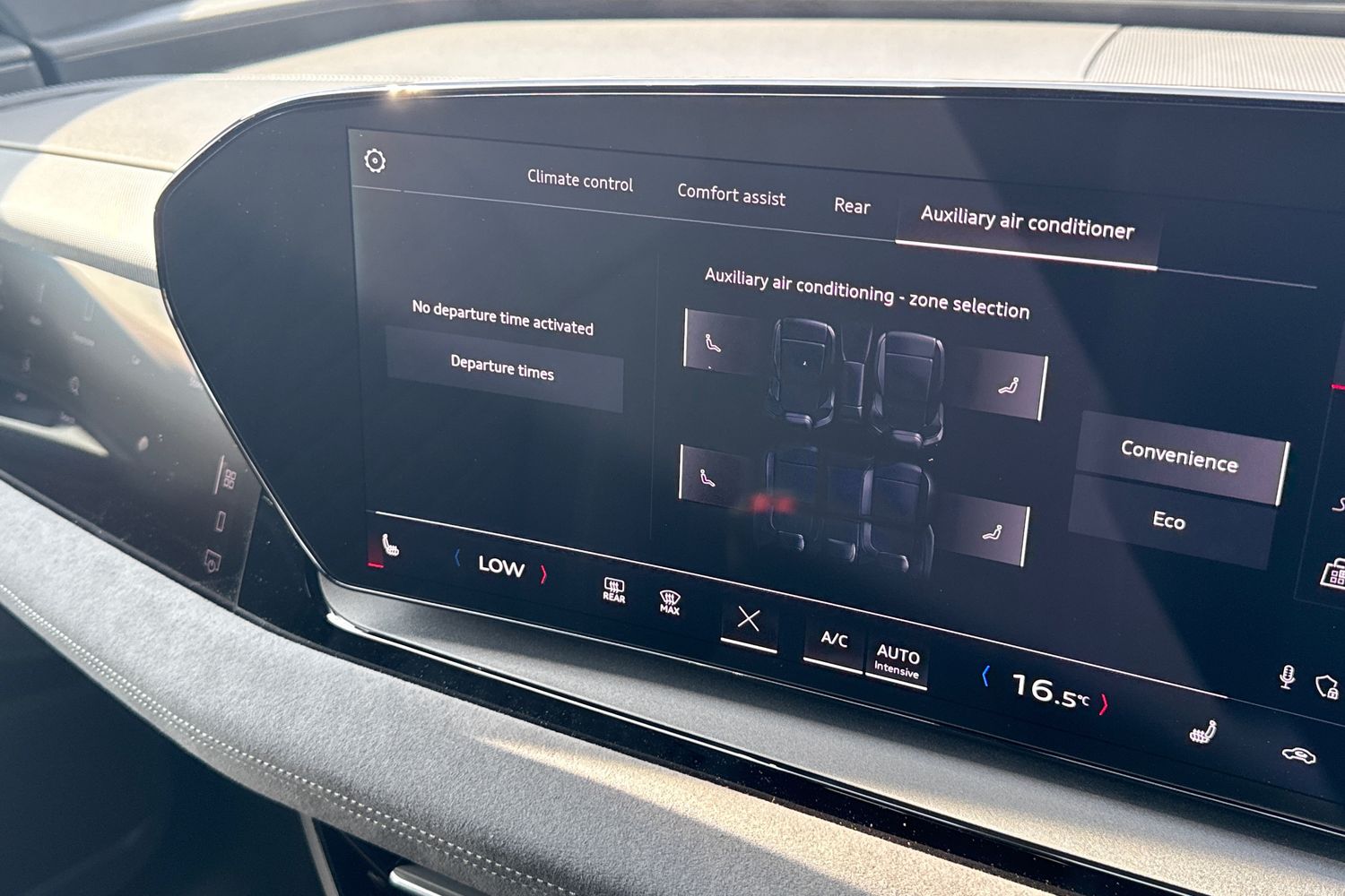 Used Audi Q6 e-tron 2025 for sale - 76535096: Photo 49