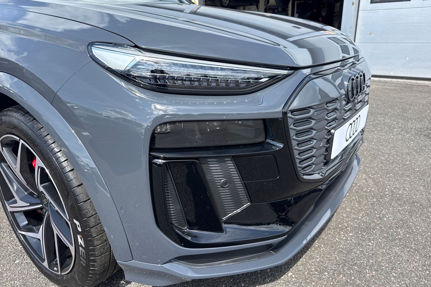 Used Audi Q6 e-tron 2025 for sale - 76535096: Photo 8