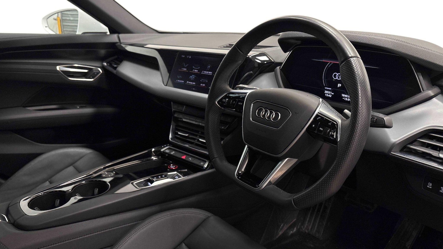 Used Audi e-tron GT 2023 for sale - 78078981: Photo 6